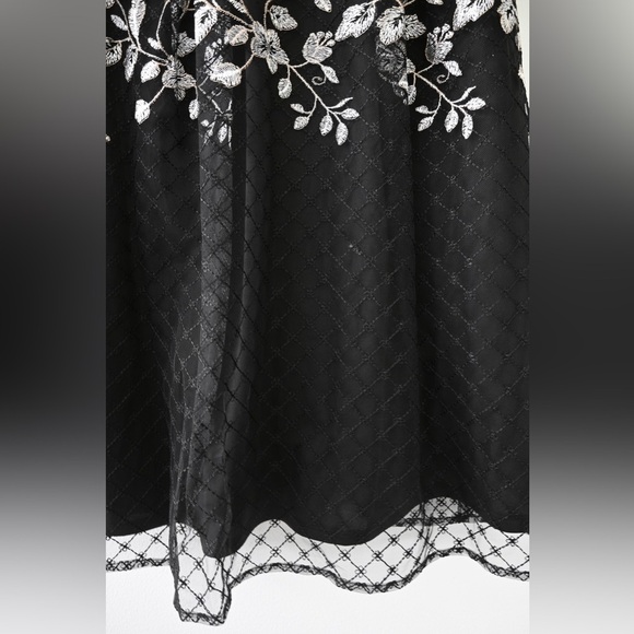 Adrianna Papell Midi Floral Dress NWT - Picture 10 of 12